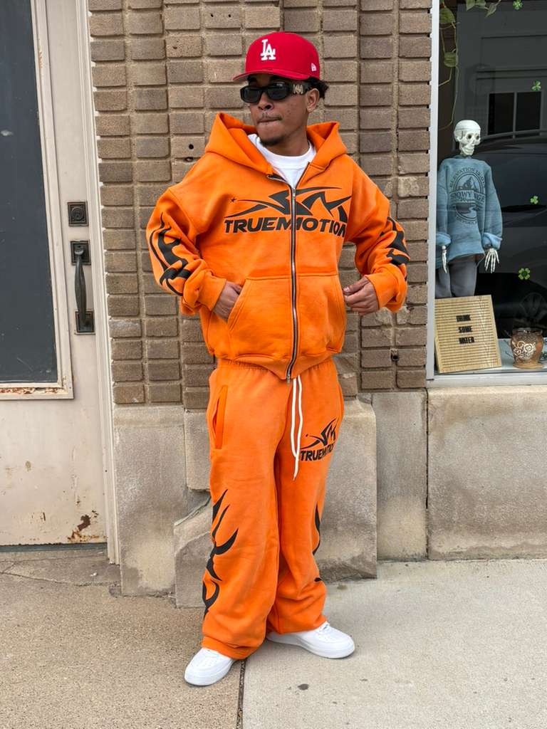 True Motion Core Zip Hoodie Set